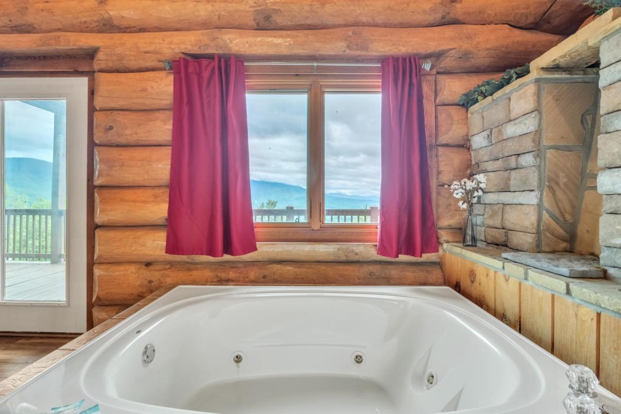 Sky Views - Panoramic Views Cabin Gatlinburg Eksteriør billede